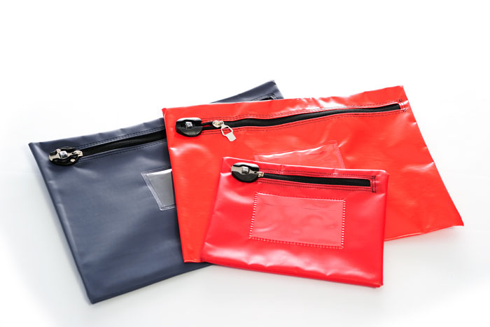 Envelope type bag